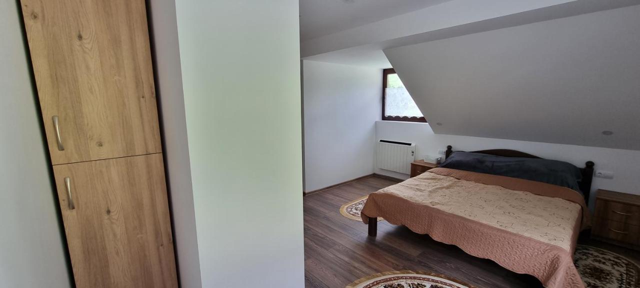 Karacsony Guest House Lunca de Sus Eksteriør bilde